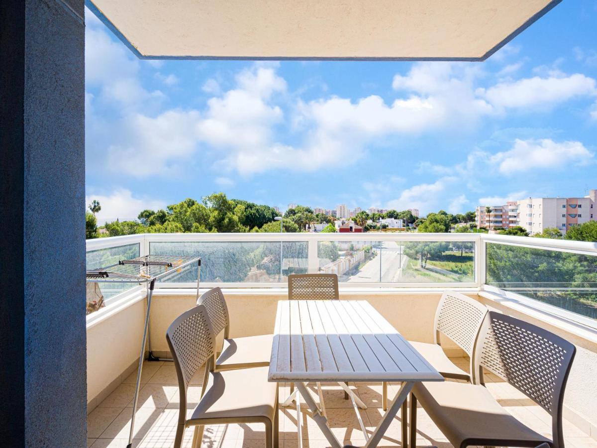 Rio Nacimiento Apartment Campoamor Exterior photo