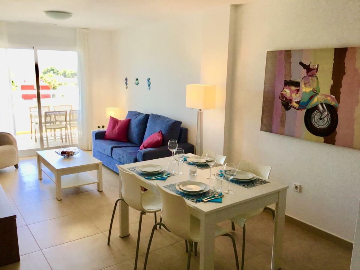 Rio Nacimiento Apartment Campoamor Exterior photo